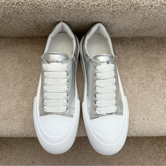 New! Alexander McQueen Men's Plimsoll Leather Sneakers Size EU 42, US 9 - Picture 8 of 10